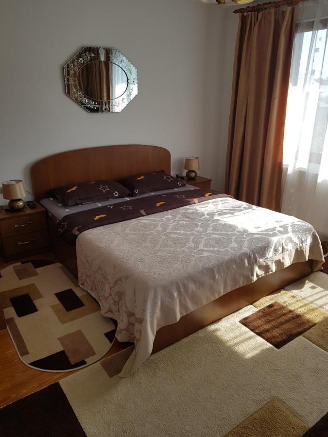 La Bunicu Villa Polovragi Exteriör bild